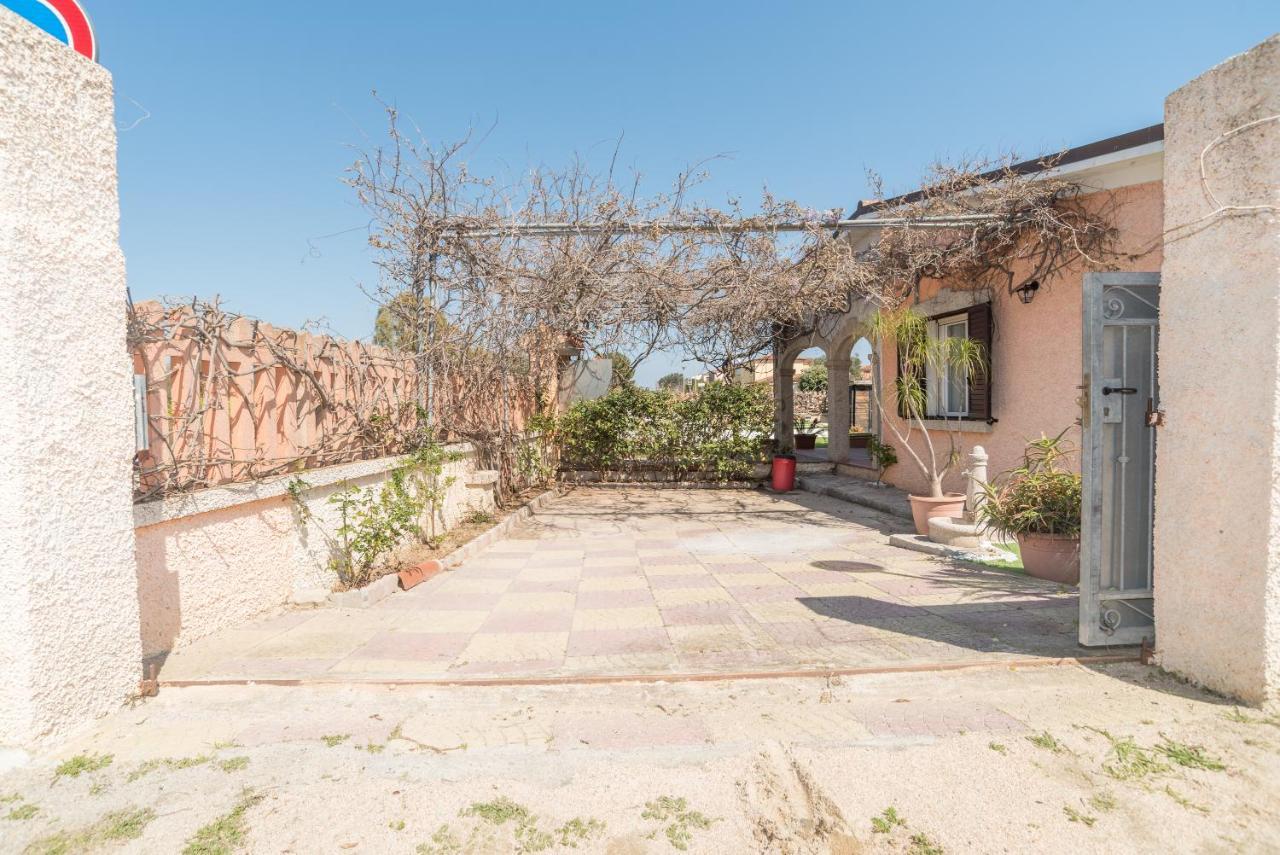 Villa Marisa Будоні Екстер'єр фото